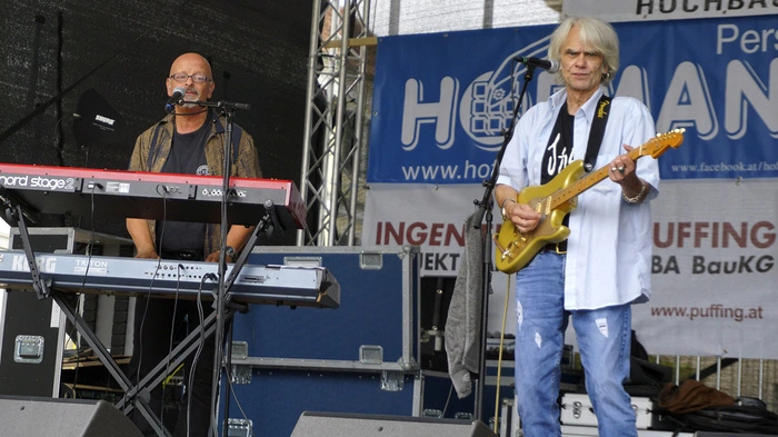 Österreichische Pop- und Rockgrößen wie Ulli Bäer oder Gary Lux...