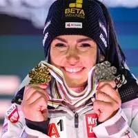Bei der WM in Saalbach holte Stephanie Venier Gold und Bronze