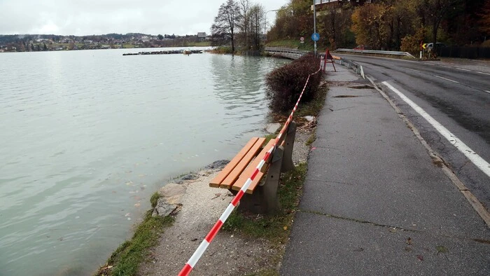 Der Wasserstand am Faaker See sinkt leicht wieder ab, am Montag lag dieser noch bei 1,50 Metern.