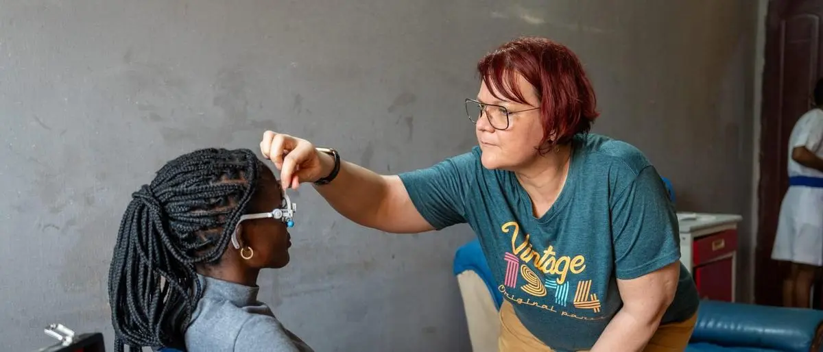 In Nigeria hat Romana Loidl erste Erfahrungen gesammelt, Ende Jänner startet die Optikerin ihr Projekt in Gambia