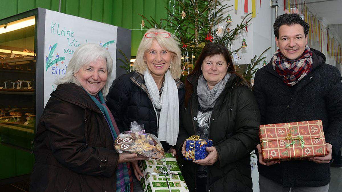 Gemeinderätin Sigrid Bister, Sozialberaterin (Arge Sozial) Sonja Juchart, Geschäftsleiterin Arge Sozial, Kathrin Lex–Michevc, Stadtrat Peter Weidinger (von links)