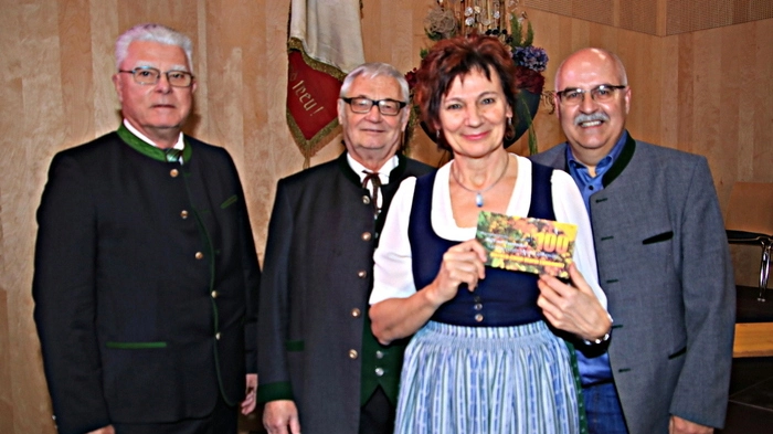Gregor Hafner leitet den gemischten Chor nunmehr in dritter Generation.