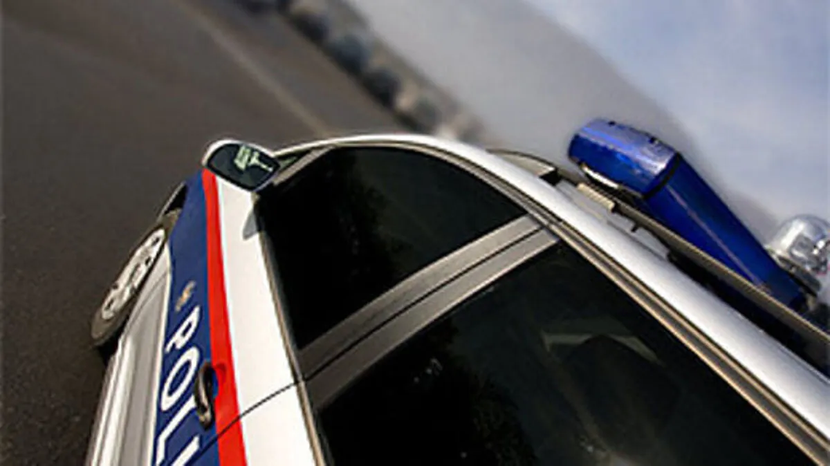 Fahrerflucht: Autolenker fuhr Skateboardfahrer an