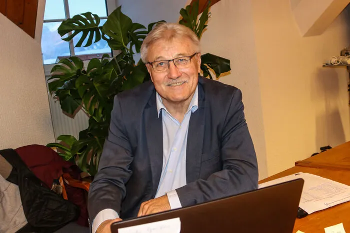 Platz 9. Bleiburger Bürgermeister musste Führerschein abgeben. Bürgermeister Stefan Visotschnig (SPÖ) wurde bei einer Routinekontrolle der Polizei im Gemeindegebiet von Bleiburg mit rund einem Promille Alkohol am Steuer erwischt. 