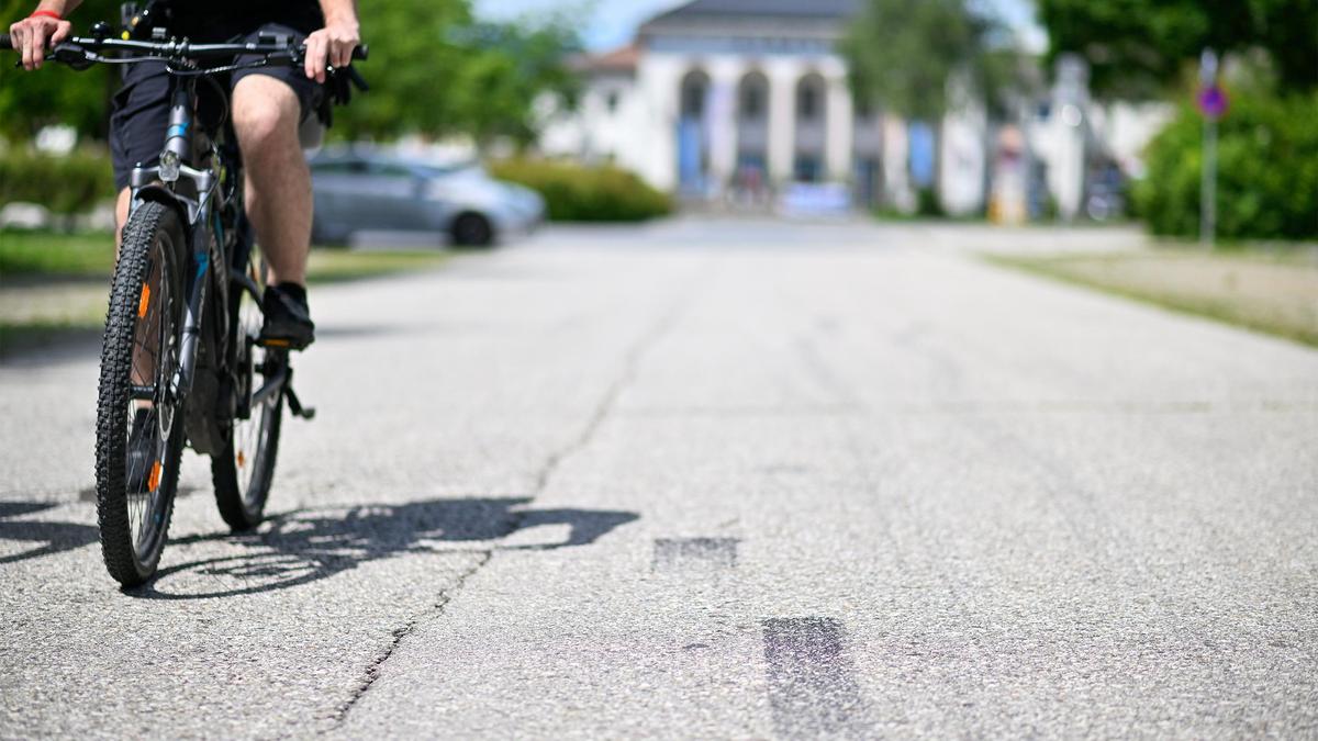 Wer mit dem Rad zum Strandbad fährt, spart sich künftig bares Geld