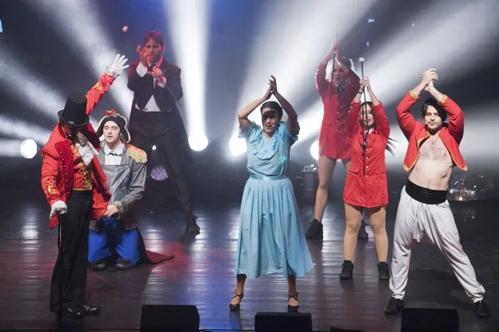Die gefeierte Inszenierung von "Ich war noch niemals in New York" lud zum Mitklatschen und Mitsingen ein - und war ein weiterer Höhepunkt dieser außergewöhnlichen Musicalgala.