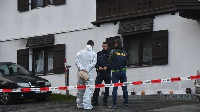 In Kitzbühel soll ein junger Mann in der Nacht auf Sonntag fünf Personen getötet haben.