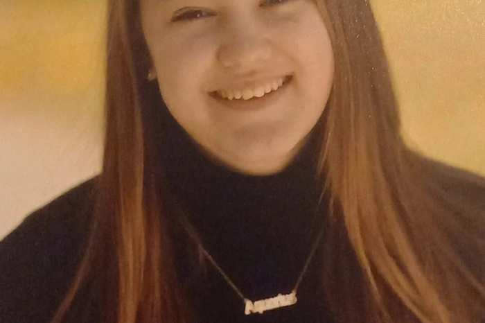 Elsa Schmidegg (15), Graz: Nein, kann ich nicht, weil sich meine Interessen mit der Zeit ändern werden. Wenn ich Physik- und Geschichtslehrerin werde, und es mir nach einigen Jahren nicht mehr gefällt, könnte ich mir auch eine Karriere als Historikerin vorstellen. Für 40 Jahre könnte ich mich nicht festlegen.