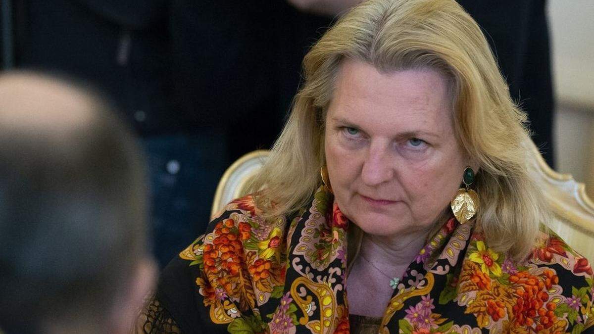 Außenministerin Karin Kneissl (FPÖ) hatte Anfang des Monats mitgeteilt, dass weder die Wienerin selbst zurückkehren wolle, noch solle das Kind zurückgeholt werden