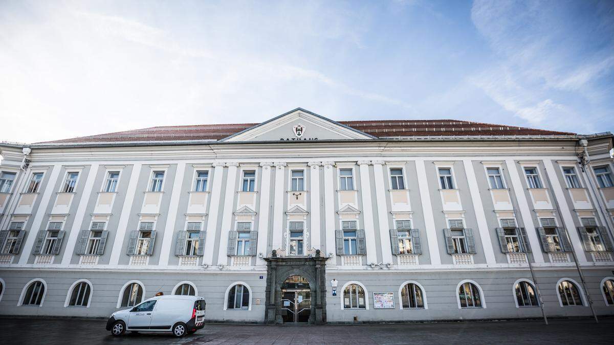 Rathaus Klagenfurt: Wo kann die Stadt zukünftig den Sparstift ansetzen?