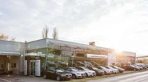 Beim Autohaus Neubauer finden für unsere Kunden bequem alle Abwicklungen direkt bei uns vor Ort statt