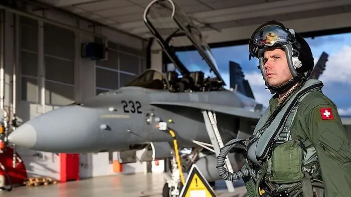 Die Schweiz hat eine große Tradition in der Militärluftfahrt. 