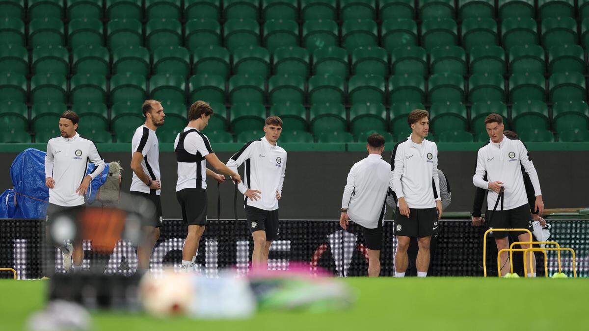 Das Abschlusstraining fand im leeren Estadio Jose Alvalade statt