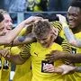 Dortmund kommt aus dem Jubeln gar nicht mehr heraus.