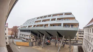 Gries wurde architektonisch bereichert