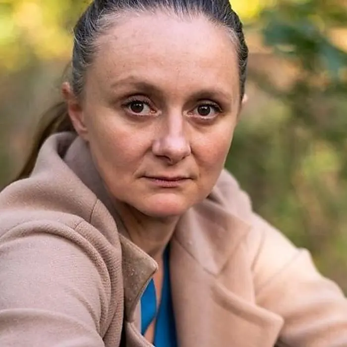 Gerti Drassl verkörpert die Ex-Skirennläuferin