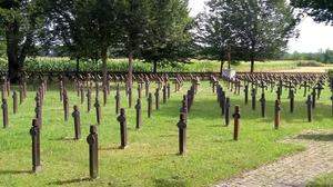 Islamische Gräber am Lebringer Bosniaken-Friedhof