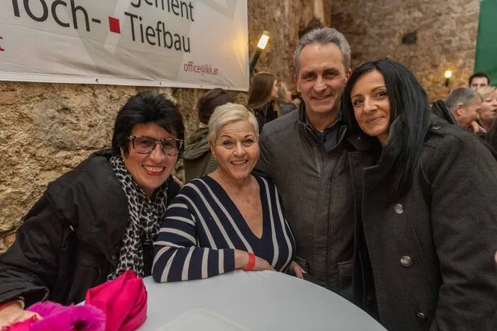 Jazz-Gitti mit Begleitung: Monika Fellner, Sabine Baumann und Rudolf Hofer