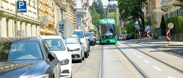 Parkgebühren und Öffi-Tarife werden oft diskutiert