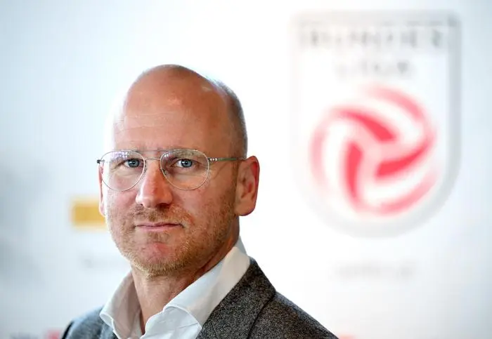 ABD0093_20250127 - WIEN - ÖSTERREICH: Bundesliga-Vorstand Christian Ebenbauer im Rahmen der Auftakt-PK der Admiral Bundesliga am Montag, 27. Jänner 2025, in Wien. - FOTO: APA/ROLAND SCHLAGER