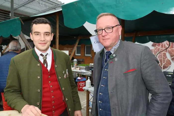 Bürgermeister Raphael Scheucher mit Vizebürgermeister Thomas Stacher
