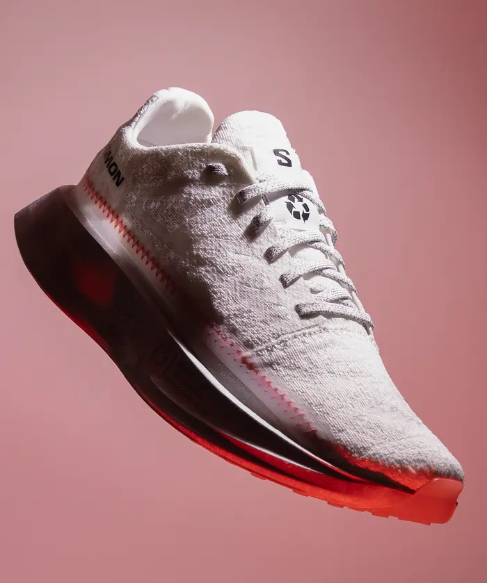 Vollständig recycelbarer Laufschuh von Salomon 