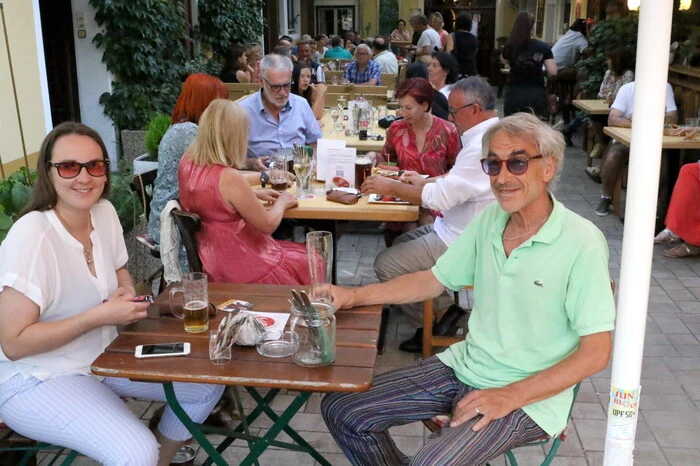 Denn wenn „Steyrerhof“-Chef Harald Moshammer ein Konzert veranstaltet, bleiben die Besucher nicht aus. 