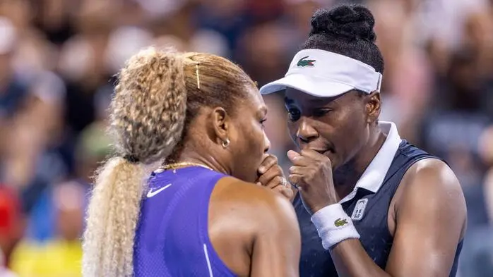Venus (rechts) und Serena Williams gaben in Cincinnati ihr Doppel-Comeback