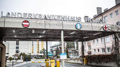 Der Verletzte wird im LKH Villach behandelt