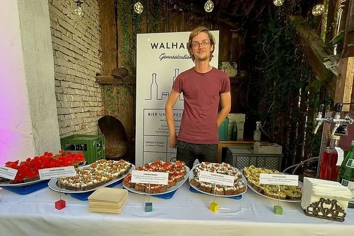 Die Walhalla Genusskulisse versorgte die Gäste mit kulinarischen Schmankerln.