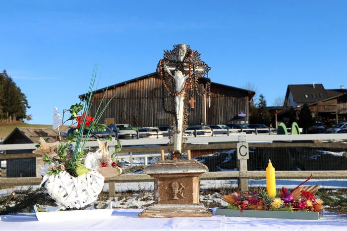 Am 26. Dezember, gedenkt die Katholische Kirche des hl. Stephanus, des ersten Märtyrers und ersten Diakons der Kirche. Weil er sich mit missionarischem Eifer zu Jesus bekannte, wurde er zum Tode verurteilt und gesteinigt. 