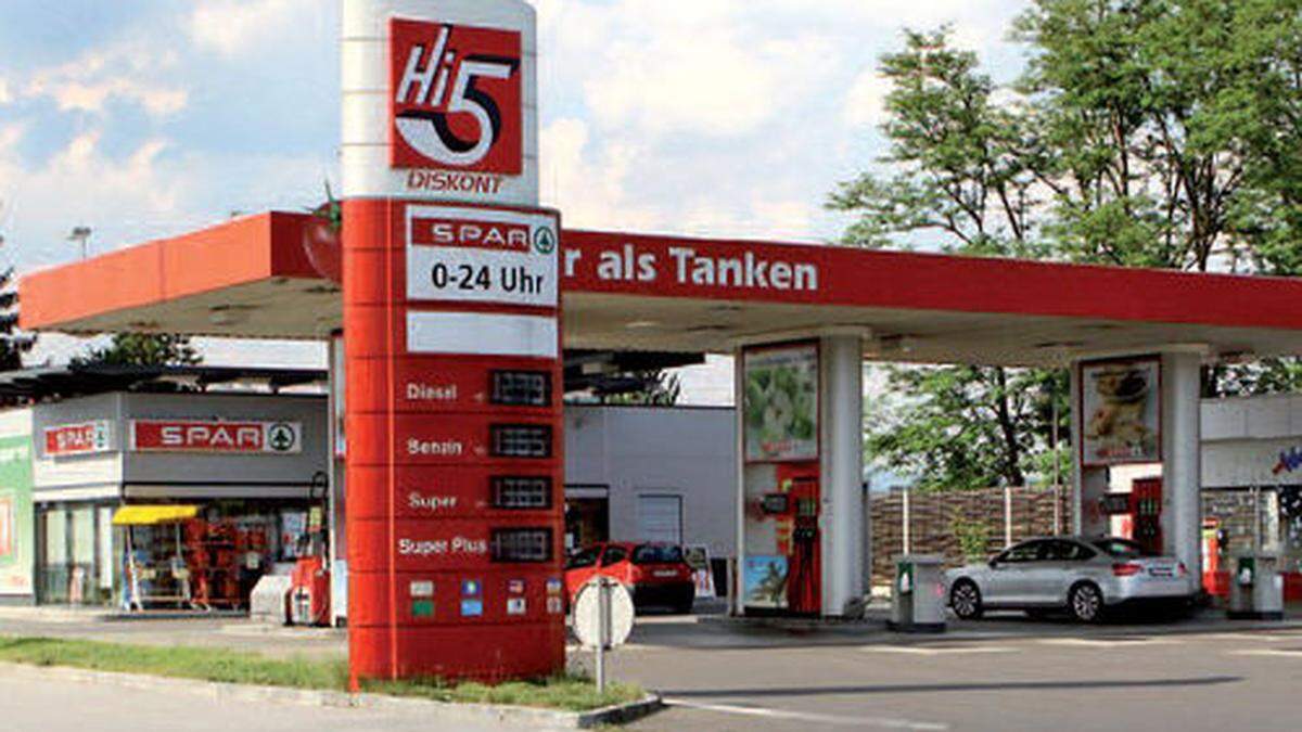 Die Hi5-Tankstelle in Puntigam wurde Samstagfrüh überfallen