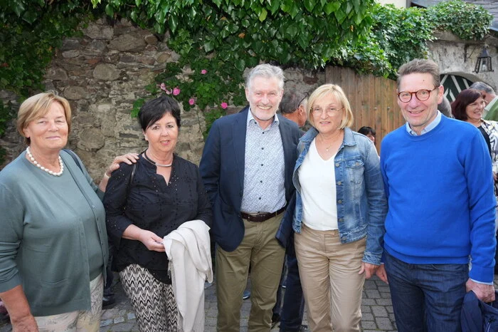 Die Familien Bettina mit Michael Assam und Ingrid mit Johann More sind aus Spittal nach Gmünd gekommen.