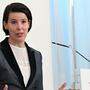 Österreich will der Empfehlung der EMA in Bezug auf Covid-Schutzimpfungen für Kinder folgen - im Bild: Katharina Reich