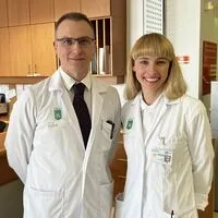 Die ukrainische Ärztin Maryana Cherkes mit ihrem Chef, HNO-Primar Mihael Rudes am LKH Hochsteiermark in Leoben. 