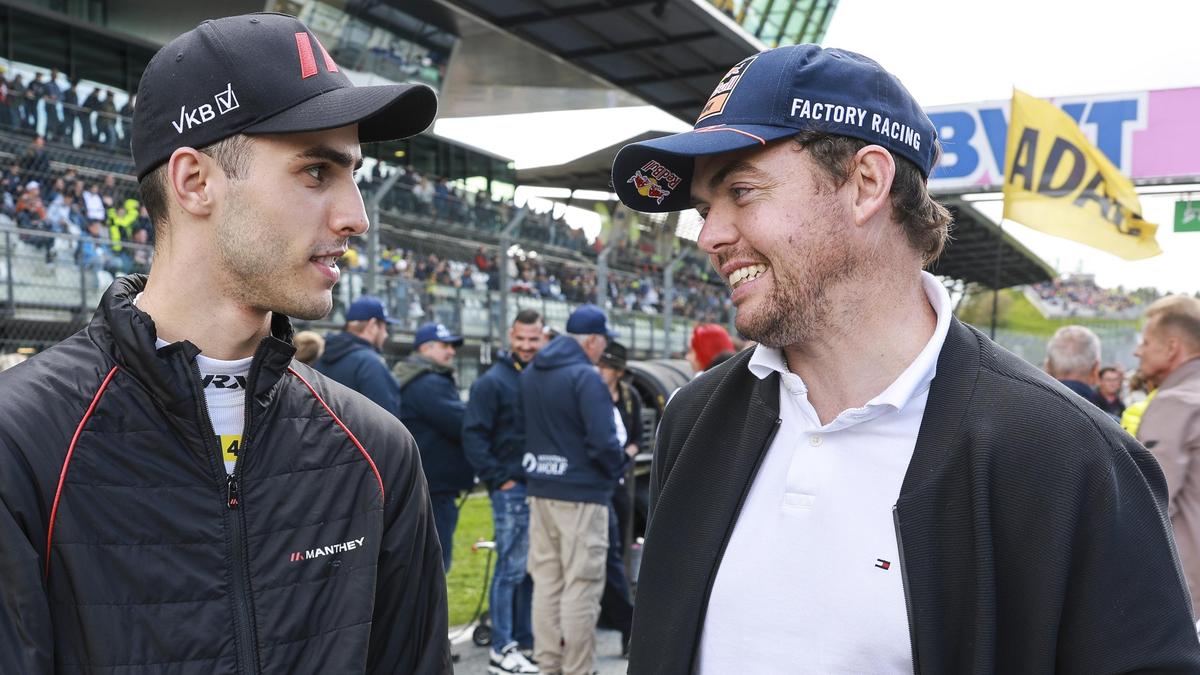 DTM-Pilot Thomas Preining (links) mit Motorrad-Ass Matthias Walkner in Spielberg