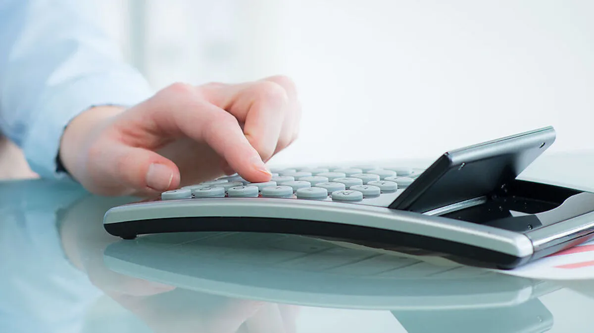 Jeder zweite heimische Manager glaubt, dass es gang und gäbe ist, Bilanzen zu schönen