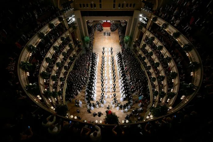 Die Wiener Staatsoper wurde im Zuge der Eröffnung wieder zum Zentrum der Kunst