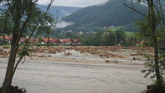 Auf den heißesten Tag des Jahres in der Steiermark folgten in der Nacht auf Samstag heftige Unwetter. Das Gebiet um Oberwölz (siehe Bild) wurde zum Katastrophengebiet erklärt.