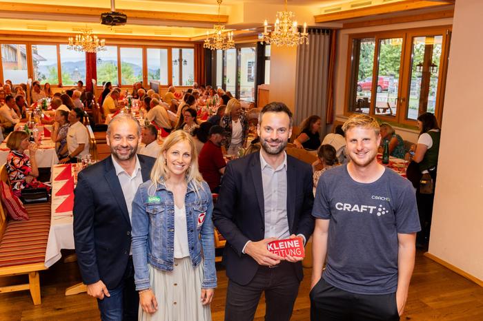 Kleine-Zeitung-Geschäftsleiter Oliver Bergauer, Snowboarderin Sabine Schöffmann, Chefredakteur Wolfgang Fercher und Ex-Fußballprofi Martin Hinteregger