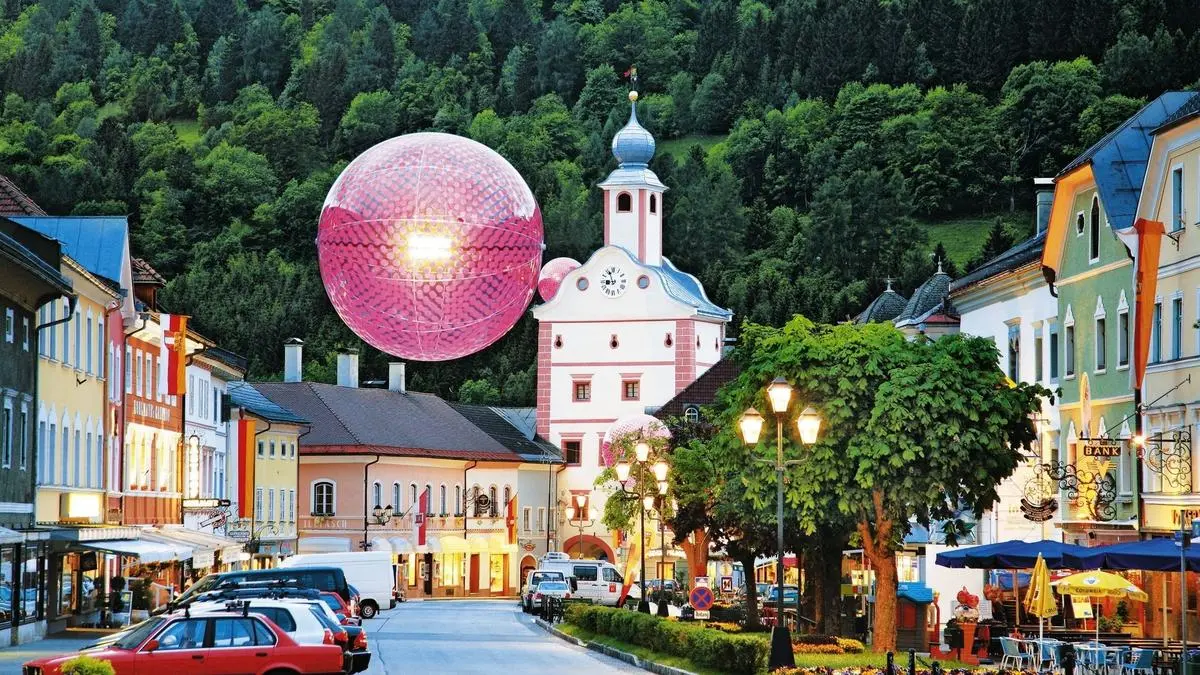 Gmünd soll Sommer wie Winter stärker in der Tourismusregion präsent sein. In der Lodronschen Reitschule tauschten sich Touristiker über ihre Pläne aus