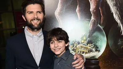 Adam Scott mit Emjay Anthony 