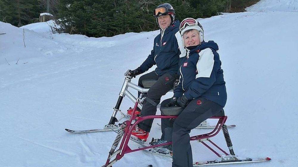 Das Organisatorenduo Burgi und Franz Stocker ist startklar für die Skibobmeisterschaften 