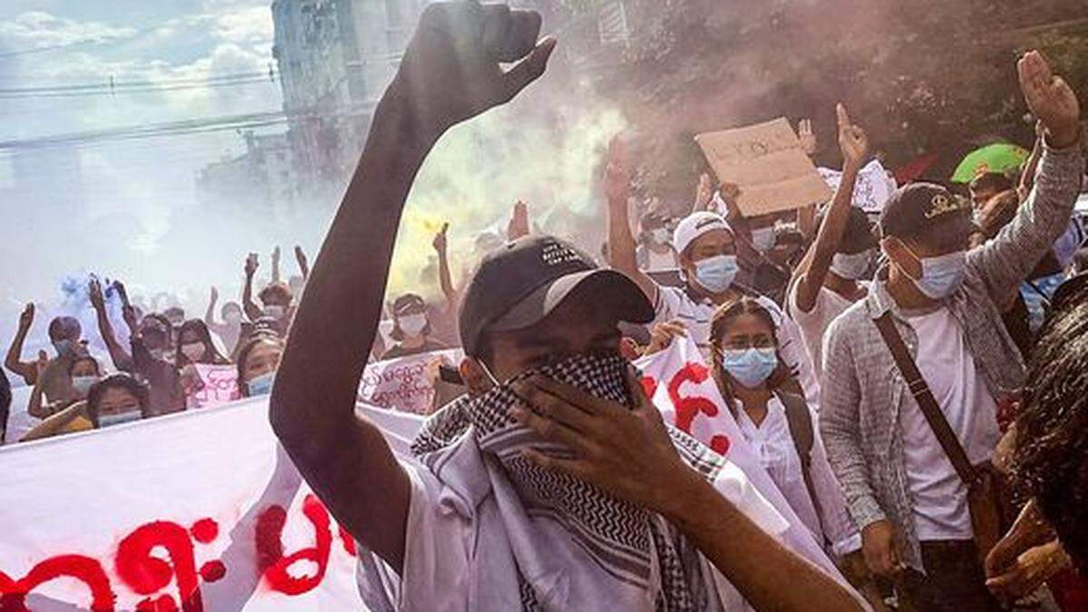 Auch am Samstag kam es zu Protesten in Yangon