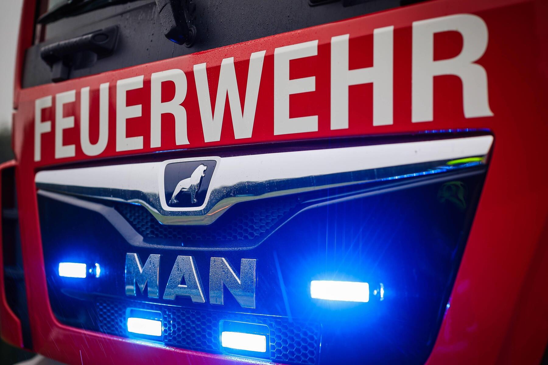 Weißenbach an der Enns: Wohnhaus brennt: 110 Feuerwehrkräfte