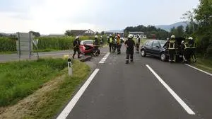 Die Feuerwehr Pöllau war mit 25 Mann und fünf Fahrzeugen im Einsatz