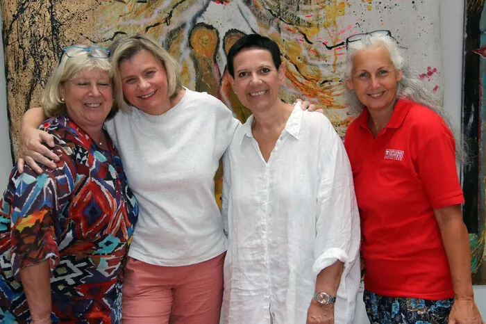 Die international tätige und in Bärnbach beheimatete Künstlerin will den Schülern mit ihren Workshops einen vielseitigen Einblick in die Welt der internationalen Kunst geben sowie das Verständnis für Kunst vermitteln. Und die Jugendlichen auch anregen, selbst künstlerisch tätig zu sein. 