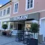 Am 4. Mai eröffnet am Hauptplatz in Feldbach die Brötchen-Bar „Semikin“