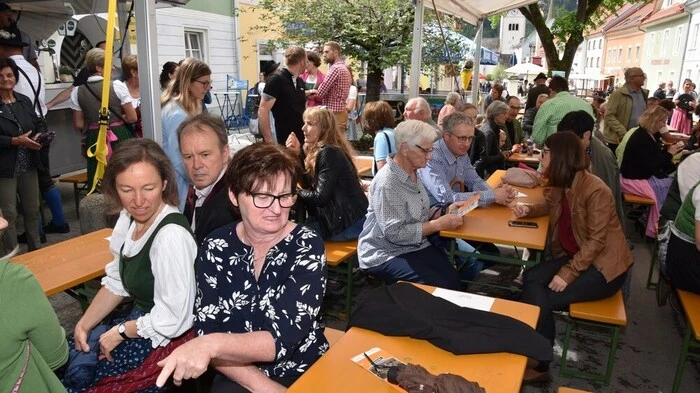Auf mehreren Plätzen in Oberwölz wurde am 21. Mai gesungen und musiziert.