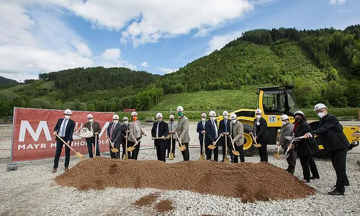 Spatenstich bei der Mayr-Melnhof Holz AG 